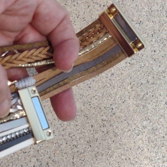 7" Leather Multi Strand Bracelet  - Picture 4 of 6